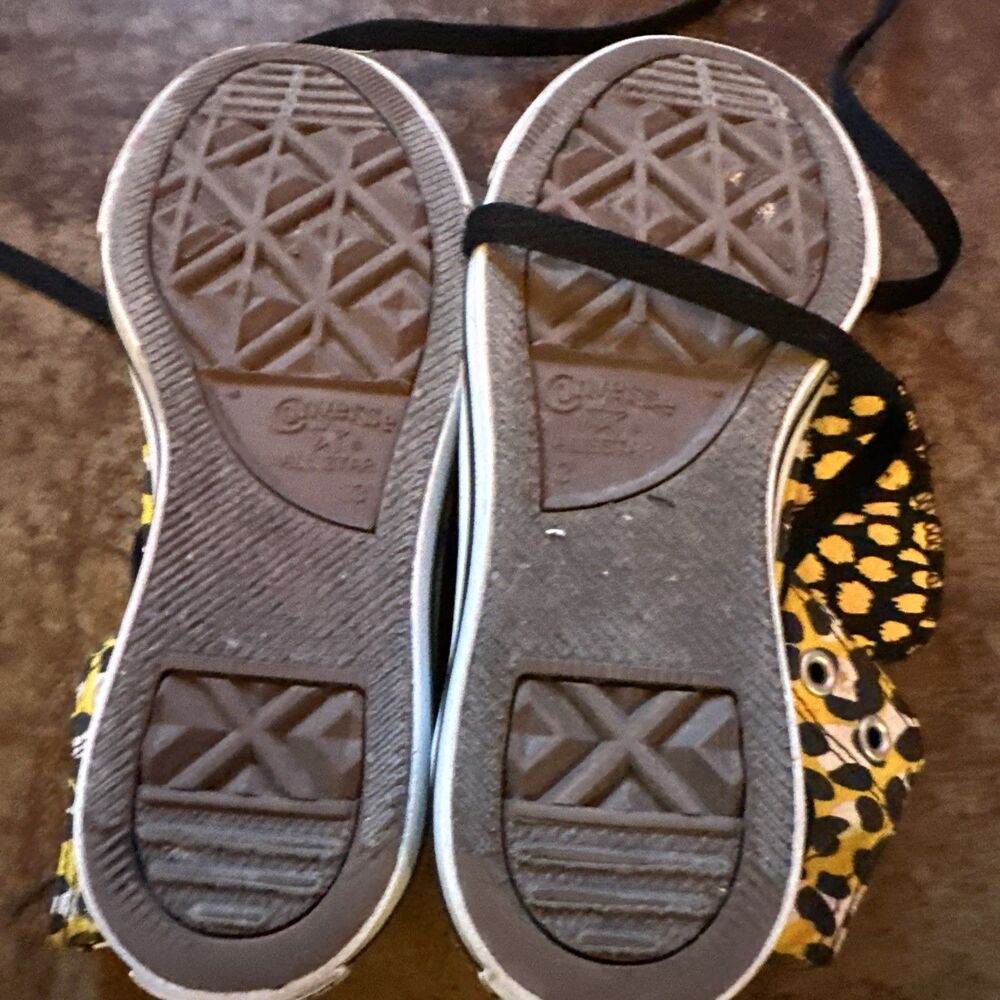 Converse Chuck Taylor All Star Leopard Print Astrology Women's Shoes Size 5 m - Picture 4 of 5